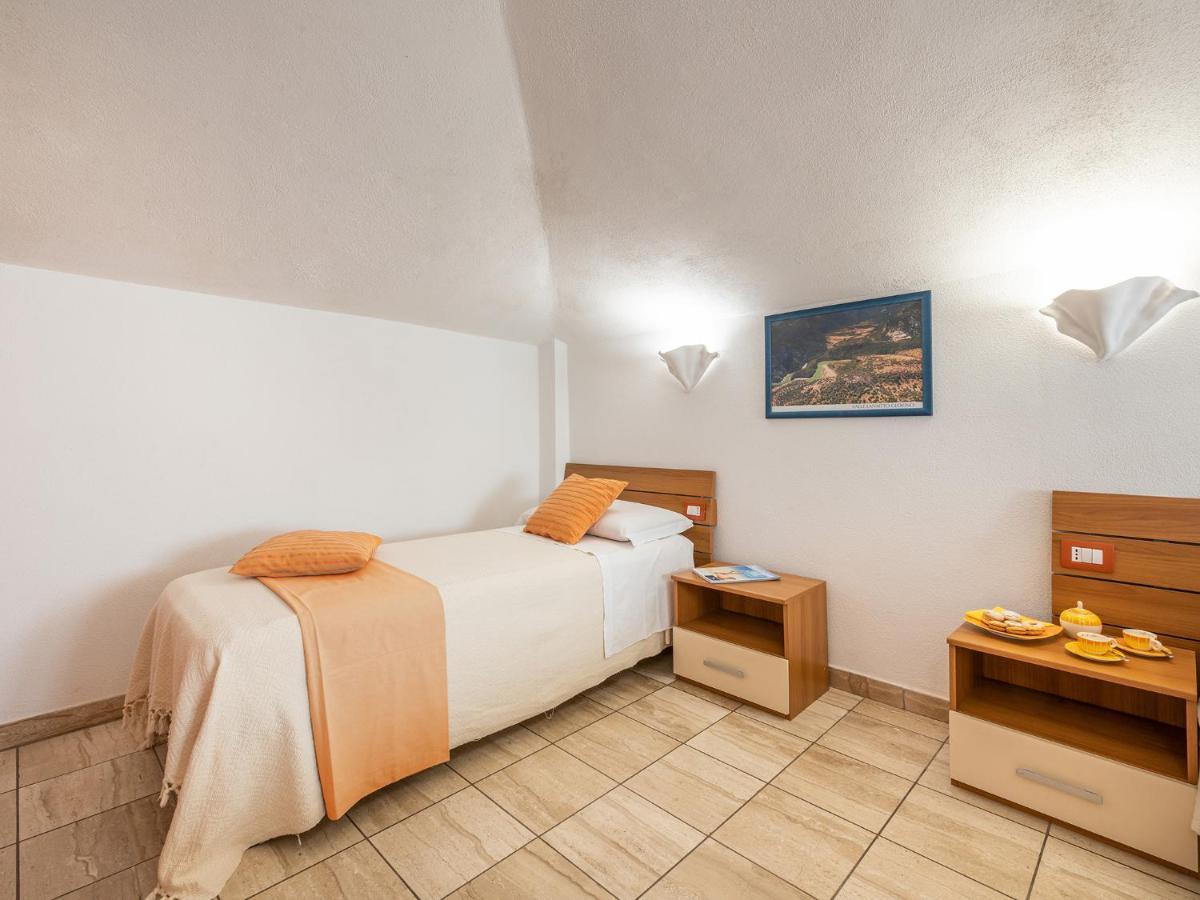 Bed And Breakfast דורגלי מראה חיצוני תמונה