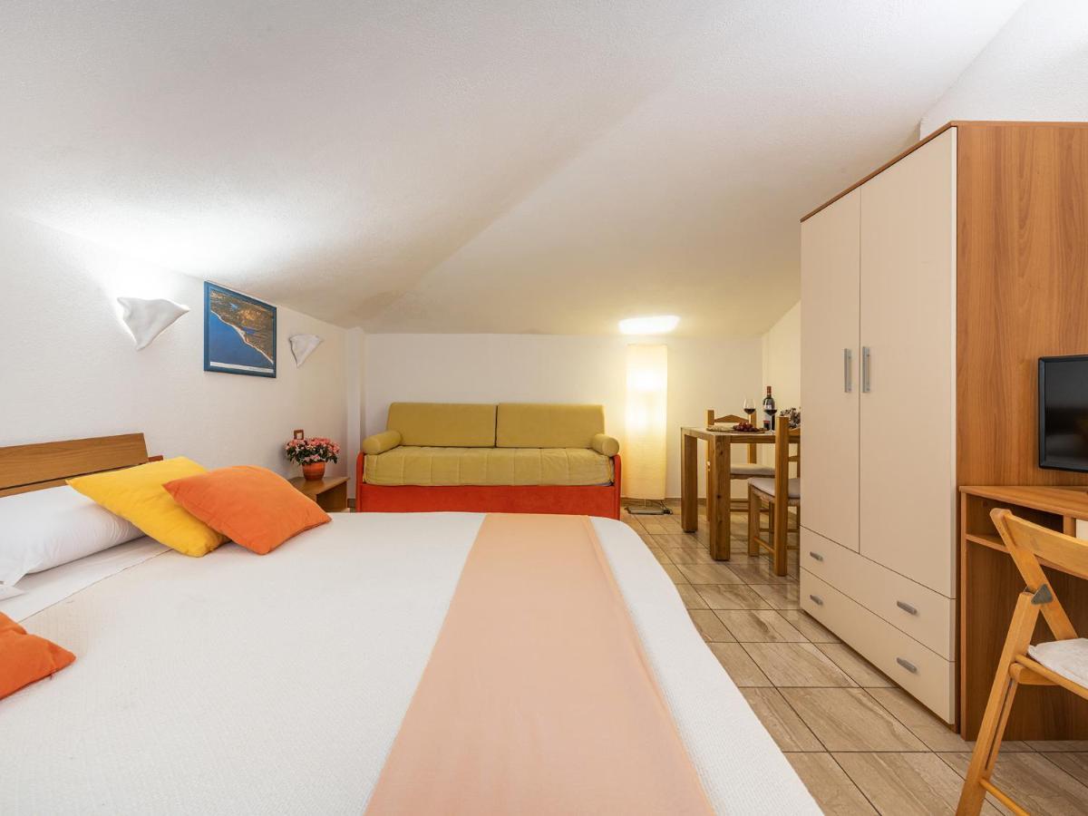 Bed And Breakfast דורגלי מראה חיצוני תמונה