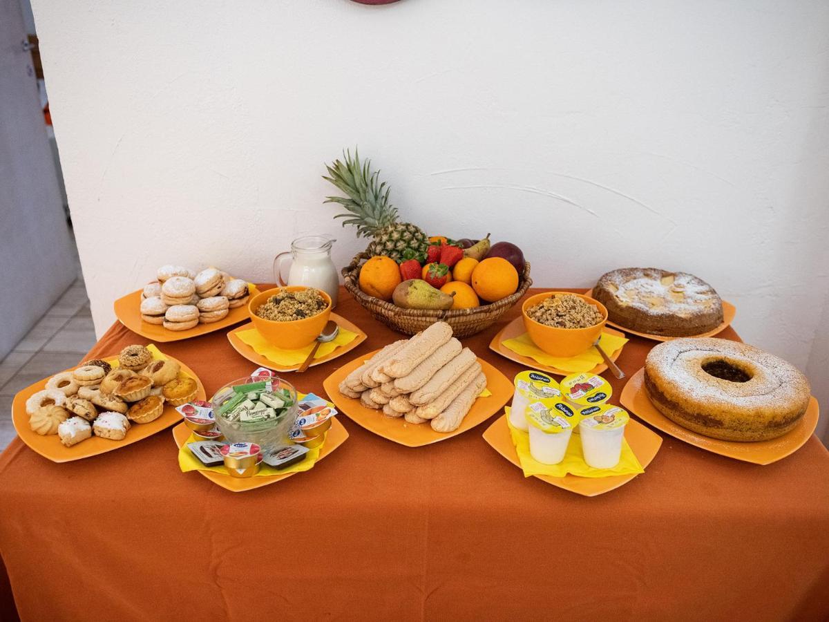 Bed And Breakfast דורגלי מראה חיצוני תמונה
