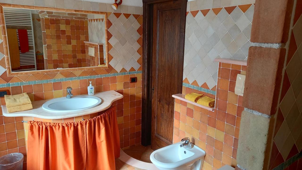 Bed And Breakfast דורגלי מראה חיצוני תמונה
